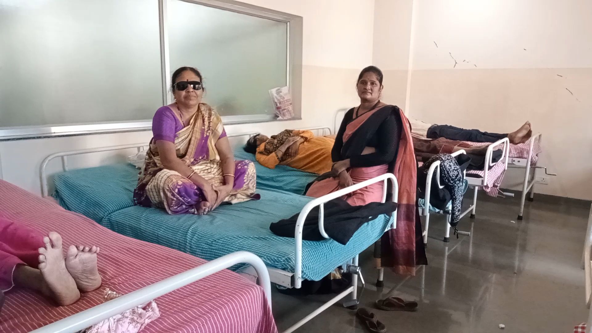 आज आश्रमच्या वृद्धांचा ऑपरेशन करण्यात आलं